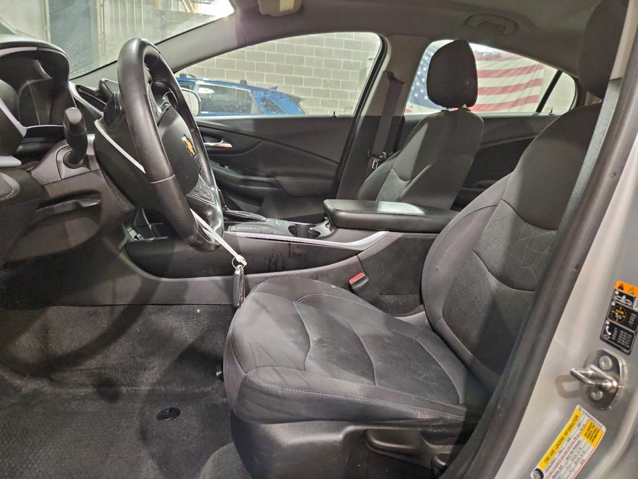 2017 CHEVROLET VOLT