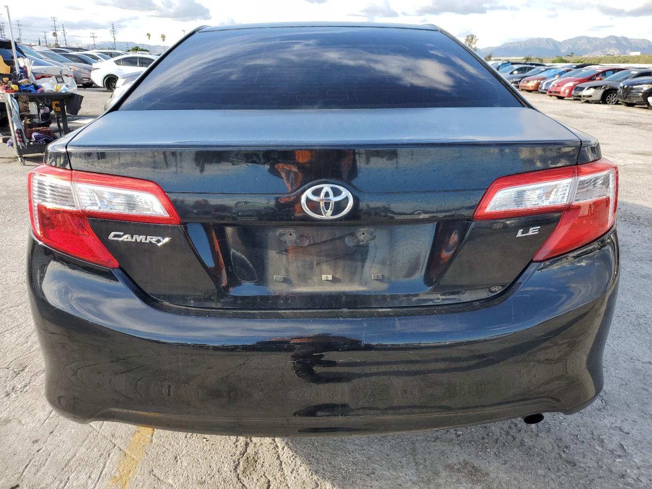 2013 TOYOTA CAMRY