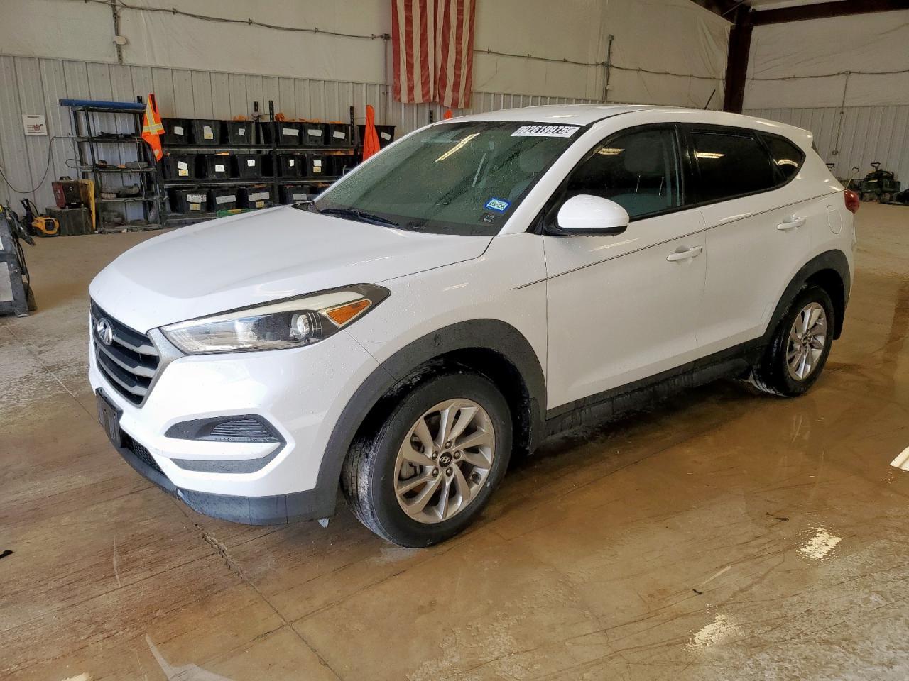 2016 HYUNDAI TUCSON