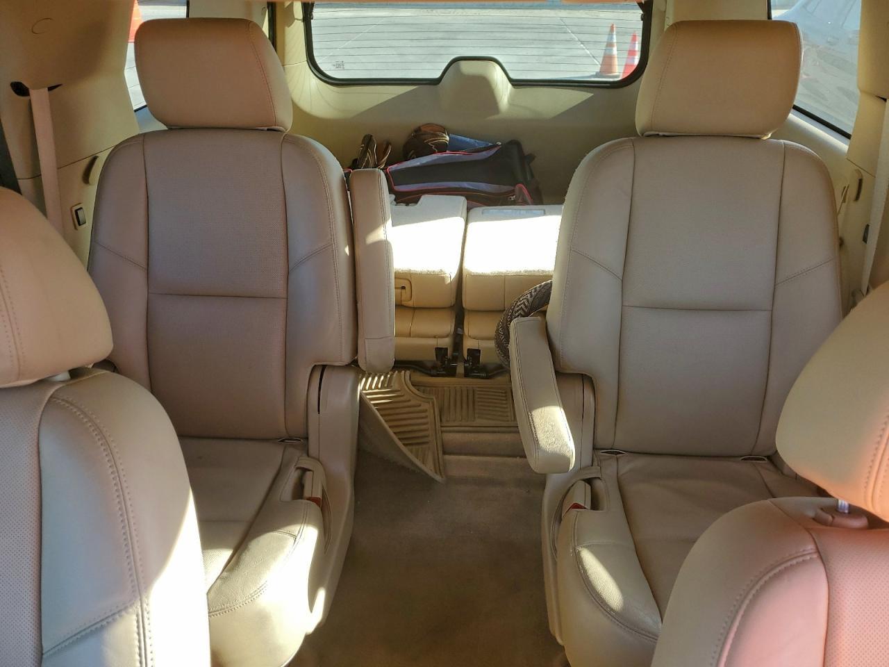2013 CADILLAC ESCALADE