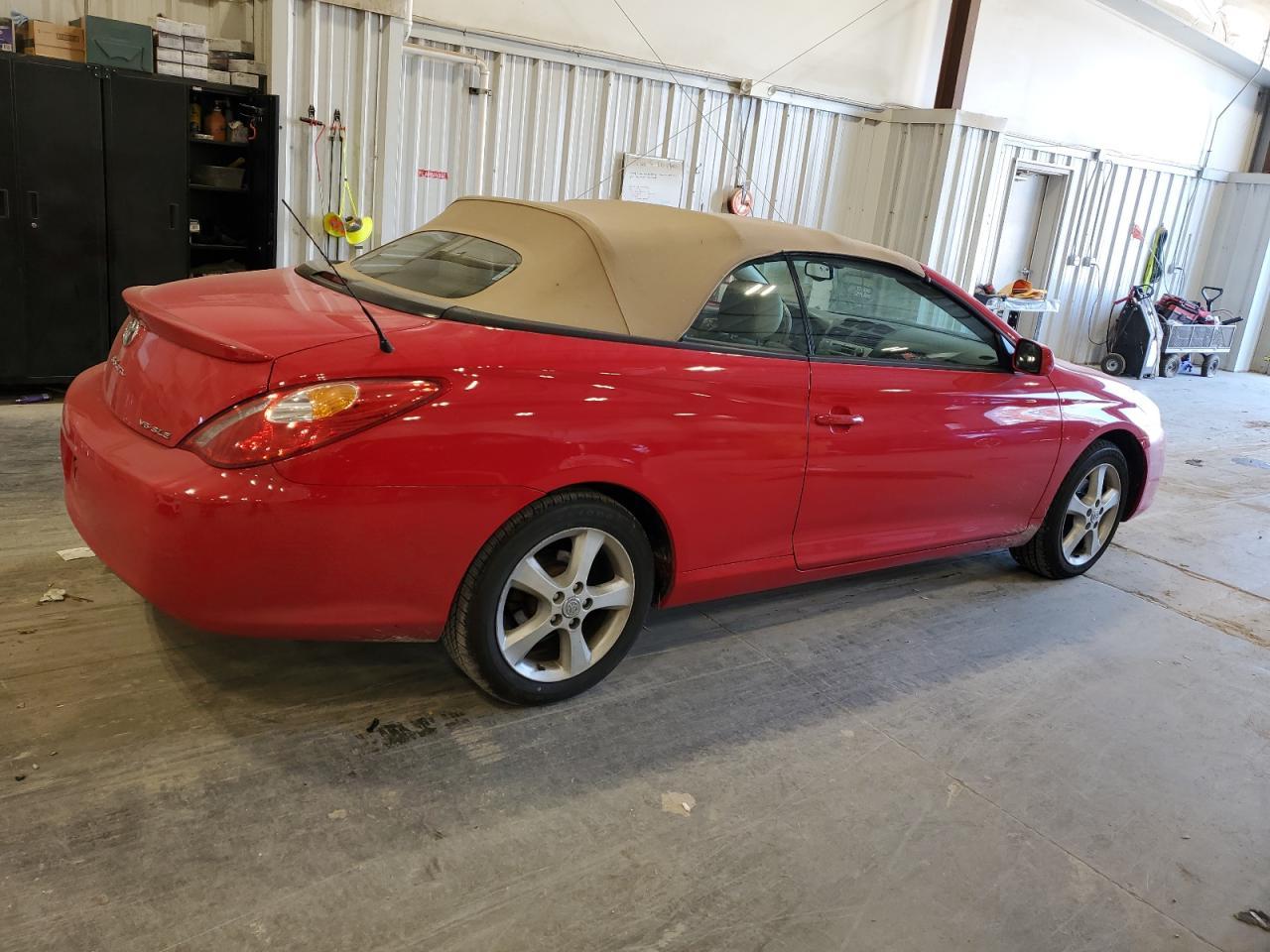 2004 TOYOTA CAMRY