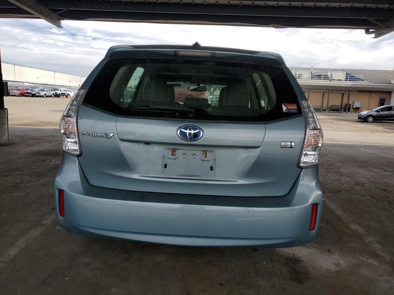 2014 TOYOTA PRIUS V