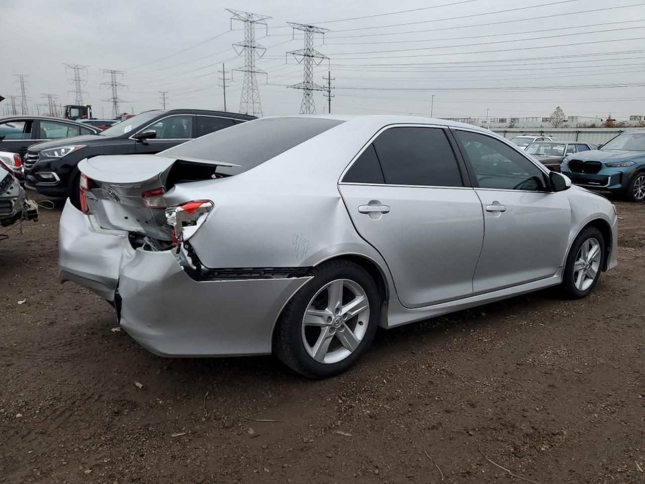 2014 TOYOTA CAMRY