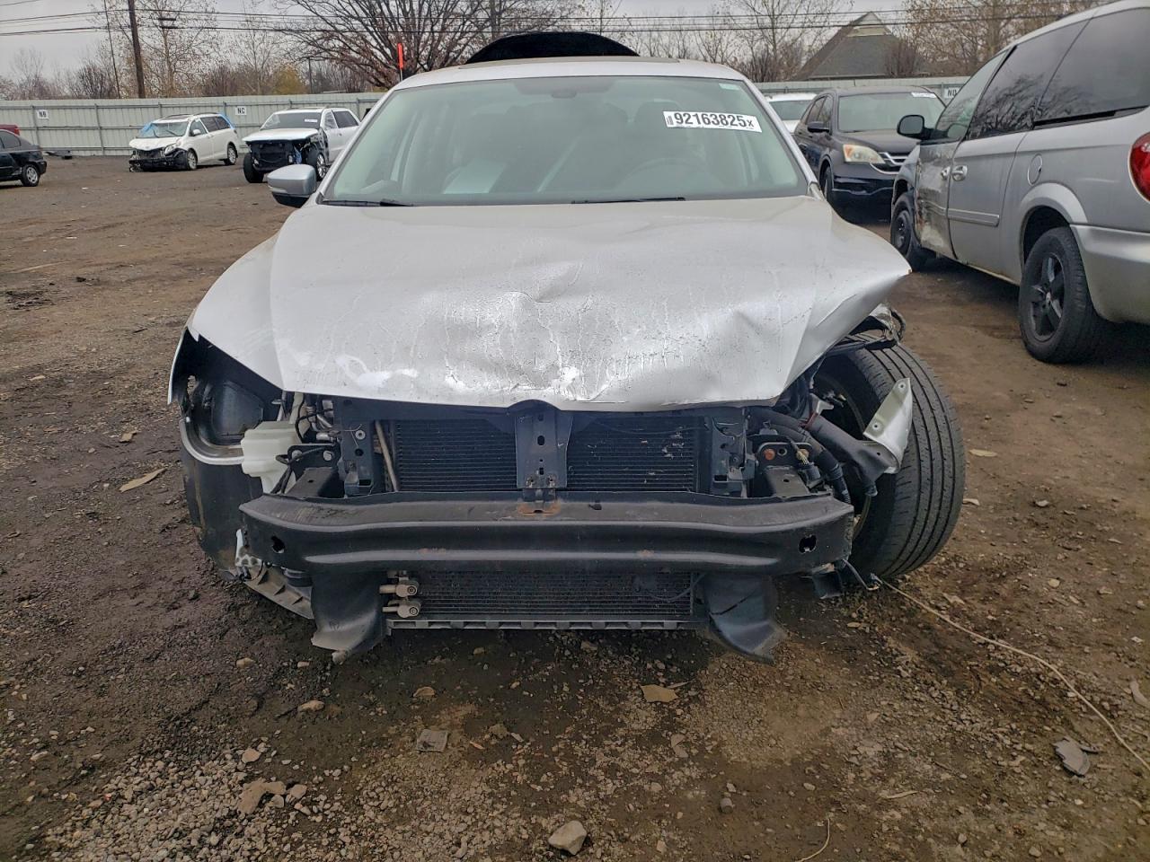 2015 VOLKSWAGEN Passat