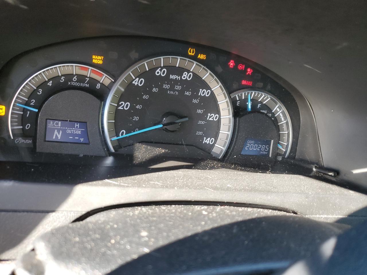 2012 TOYOTA CAMRY