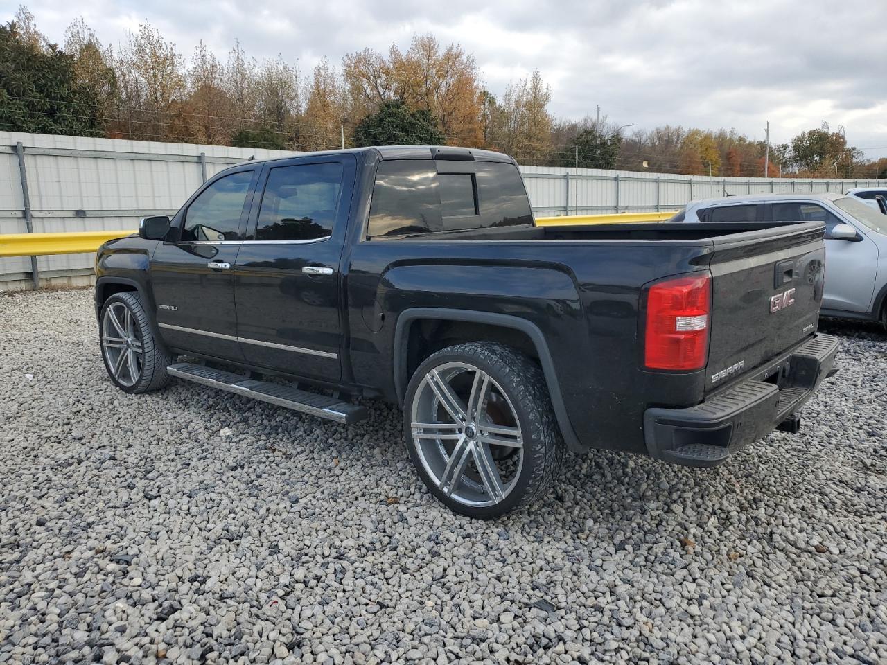 2015 GMC Sierra