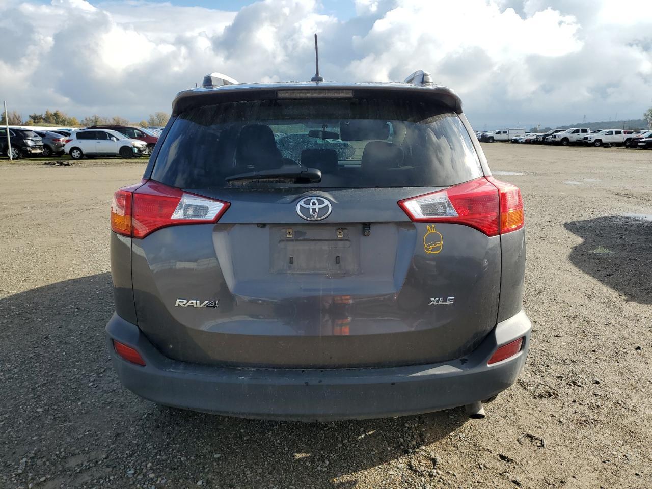 2014 TOYOTA RAV4