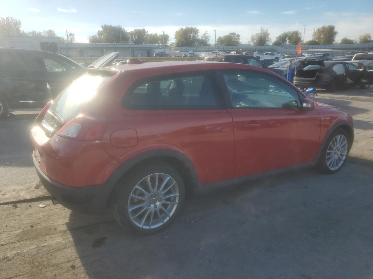 2010 VOLVO C30
