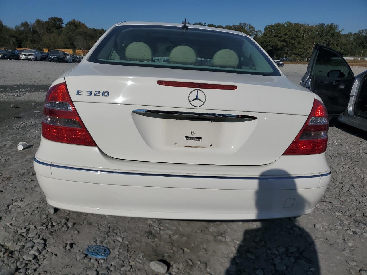2004 MERCEDES-BENZ E-Class