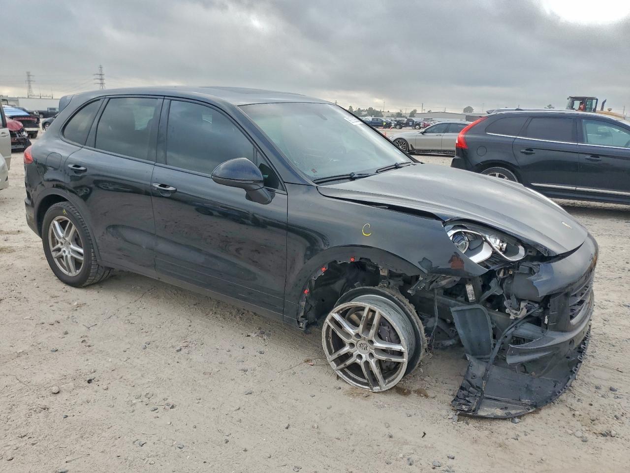 2018 PORSCHE CAYENNE