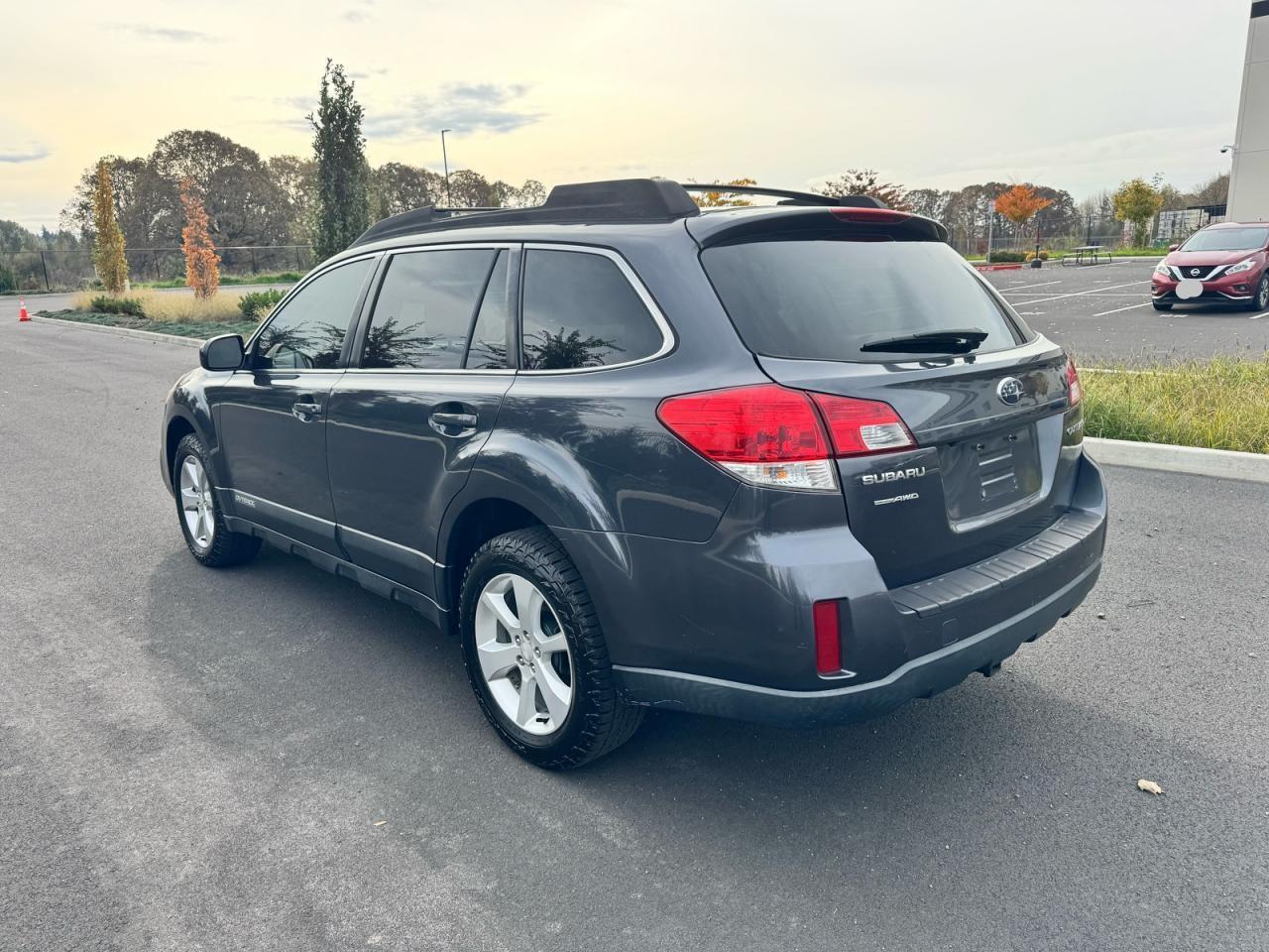 2013 SUBARU Outback