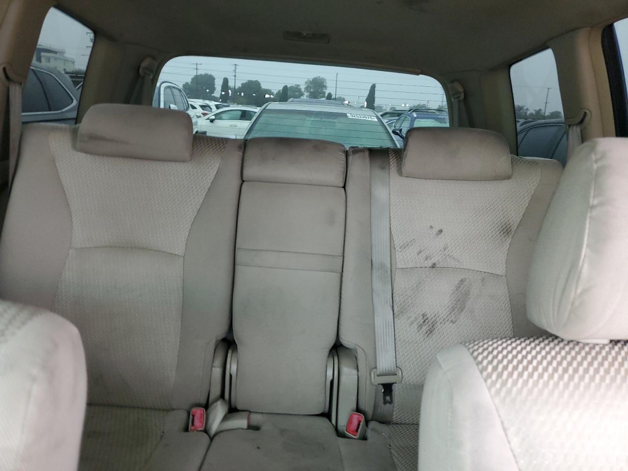 2004 TOYOTA HIGHLANDER