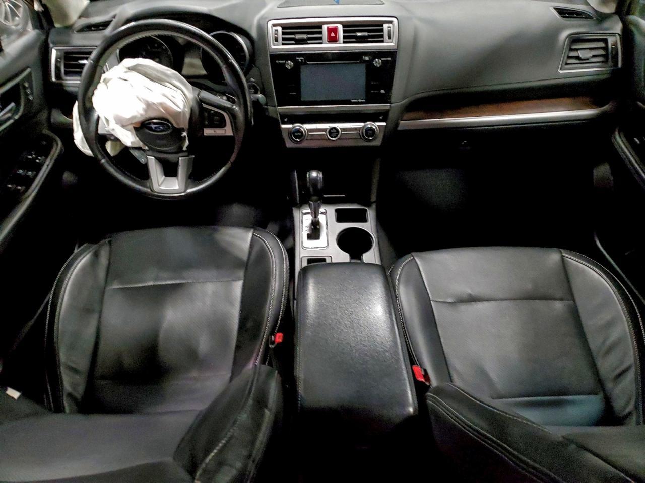 2015 SUBARU Outback