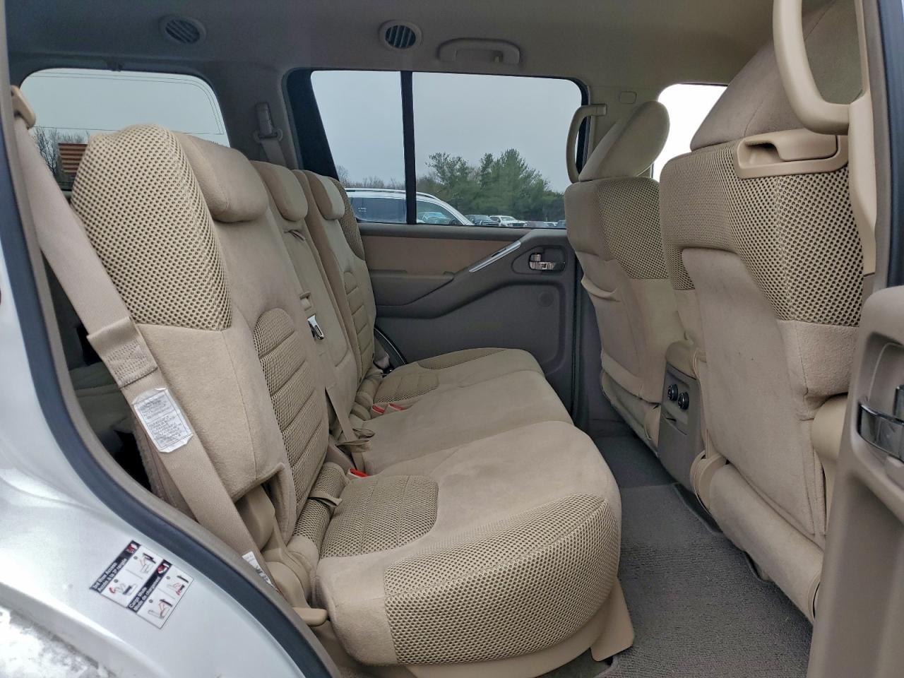 2010 NISSAN PATHFINDER