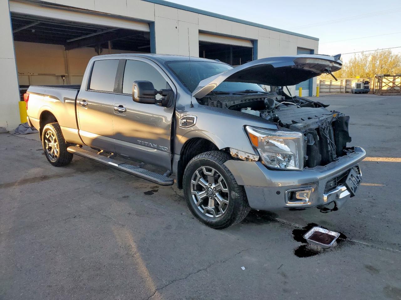 2018 NISSAN Titan