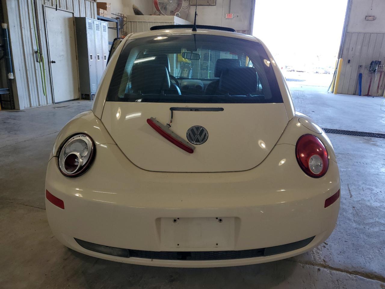 2006 VOLKSWAGEN Beetle