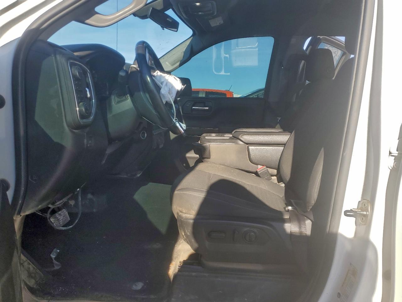 2022 CHEVROLET Silverado