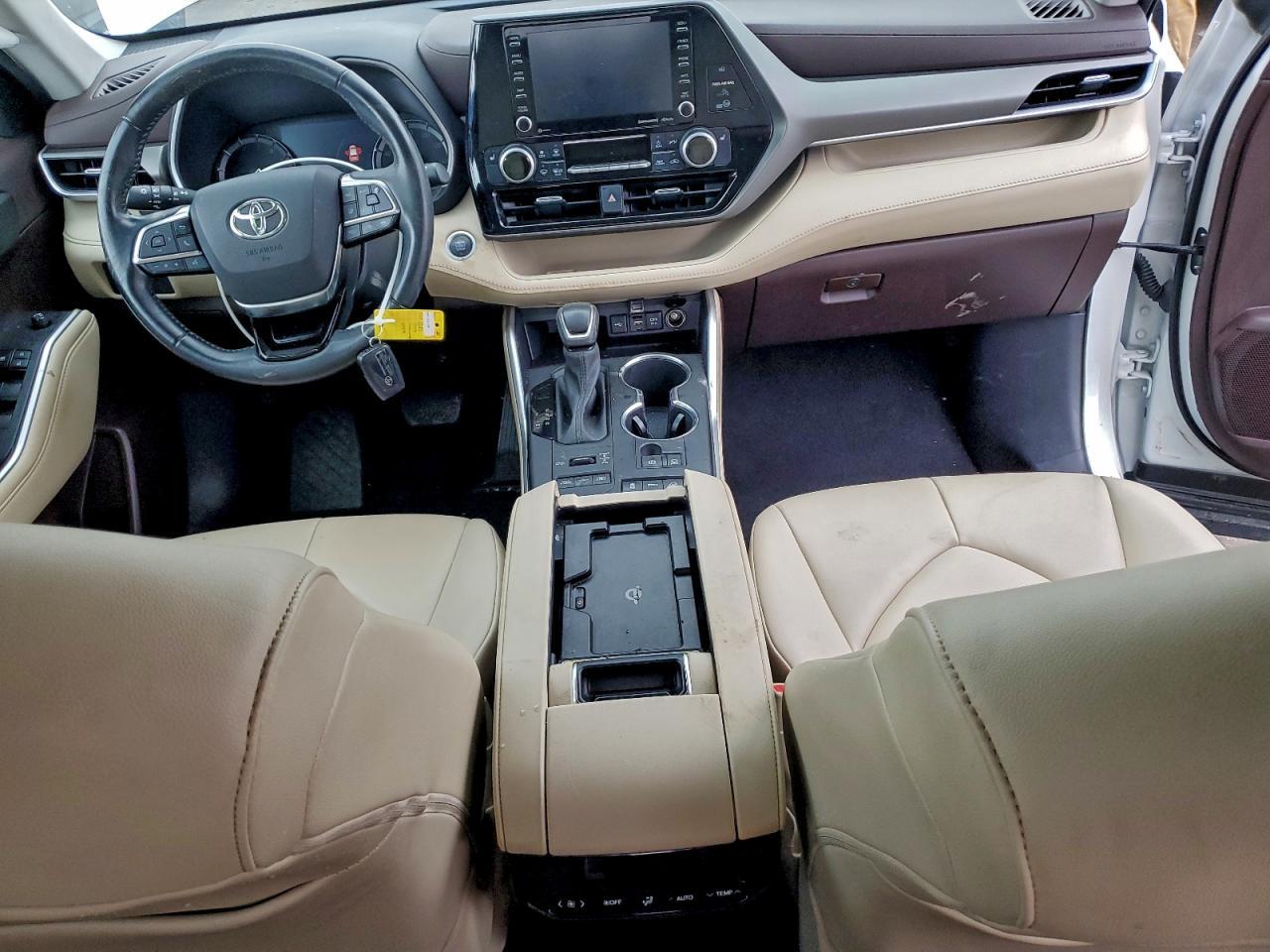 2021 TOYOTA HIGHLANDER