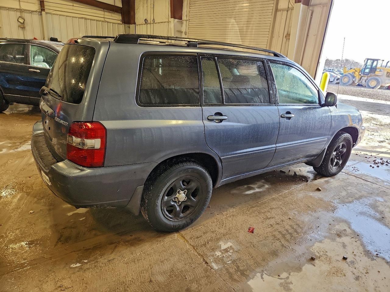2005 TOYOTA HIGHLANDER
