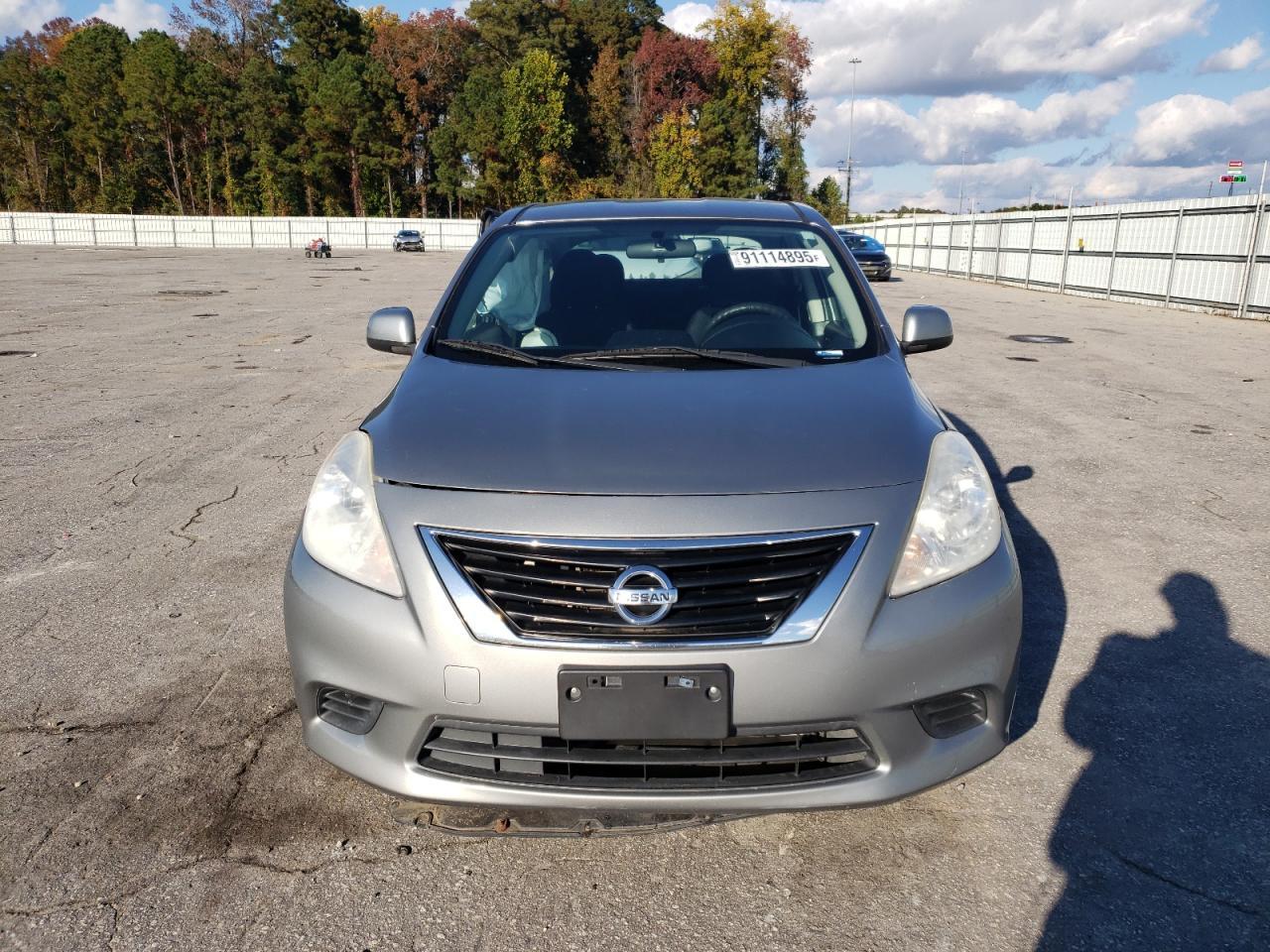 2014 NISSAN VERSA