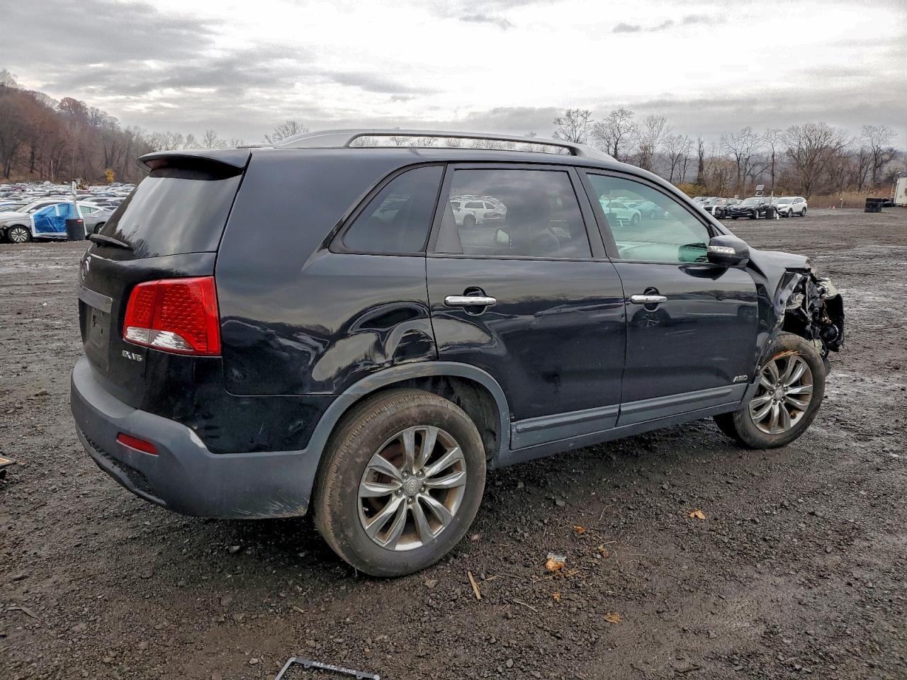 2011 KIA SORENTO