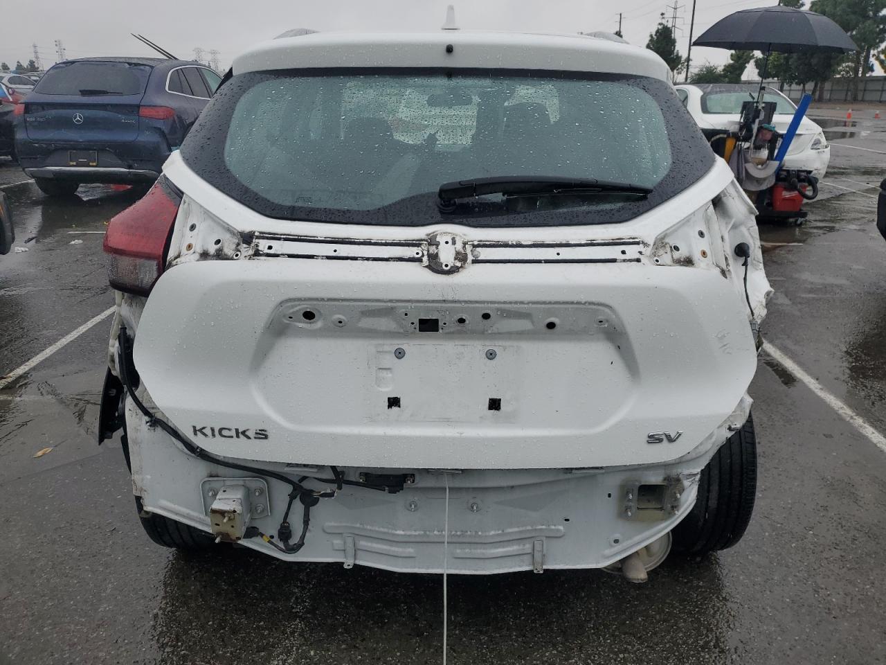 2022 NISSAN KICKS