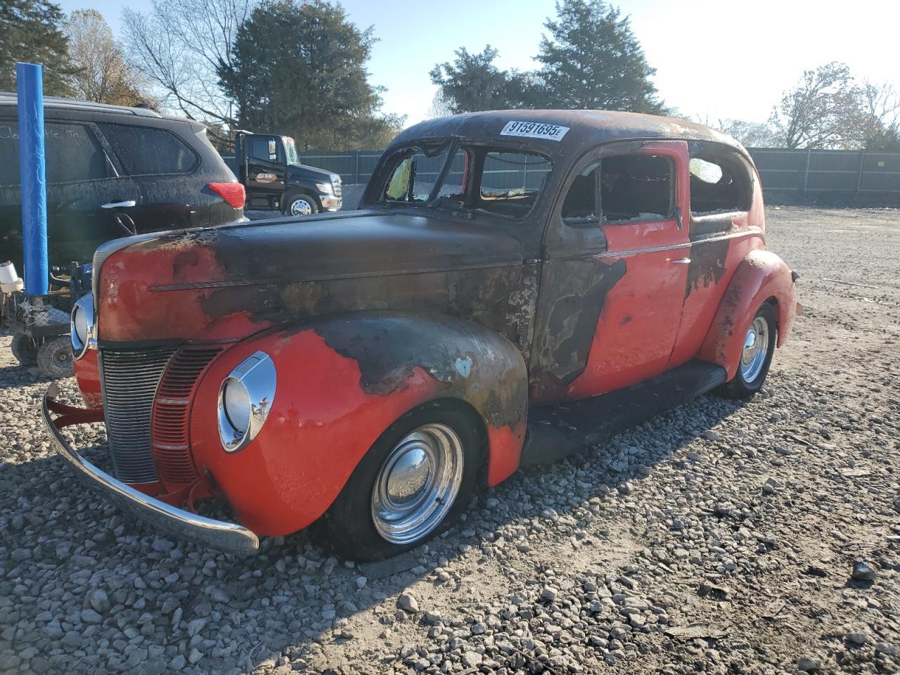 1940 FORD Deluxe