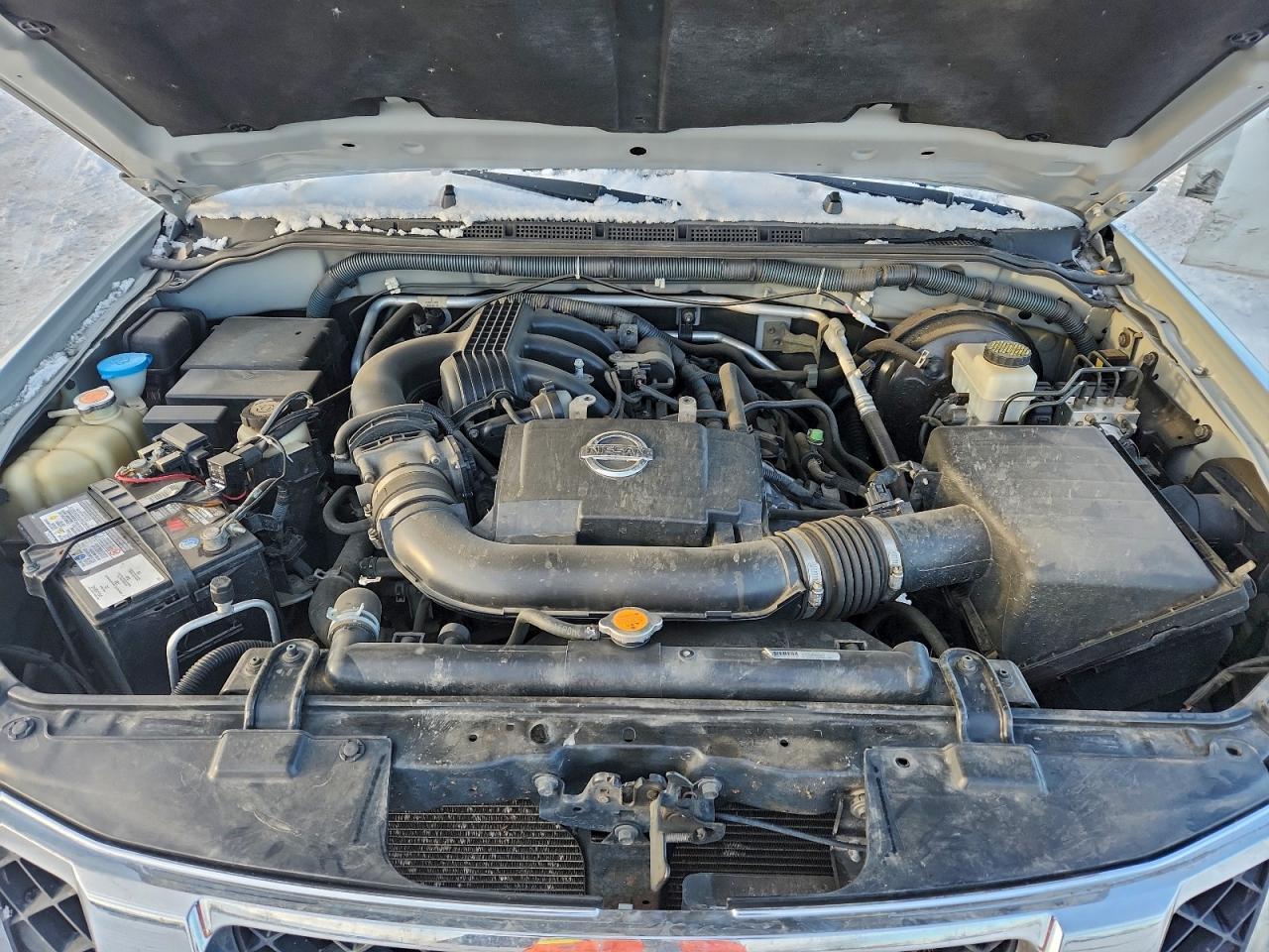 2010 NISSAN PATHFINDER