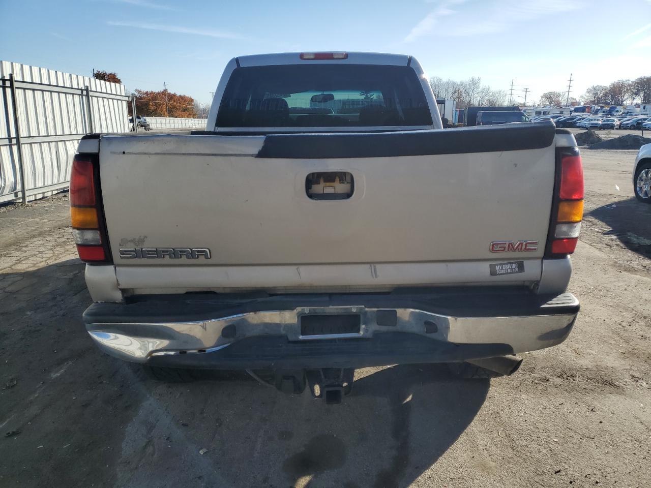 2004 GMC Sierra