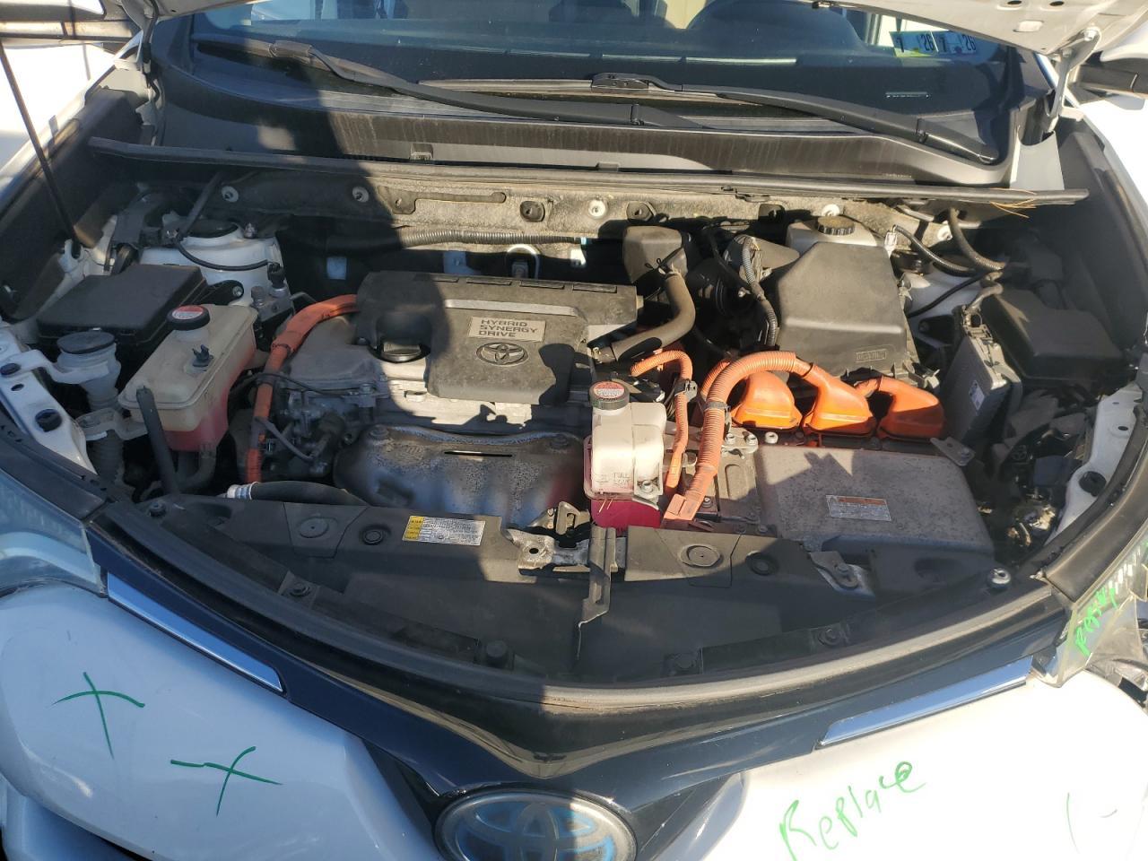 2016 TOYOTA RAV4