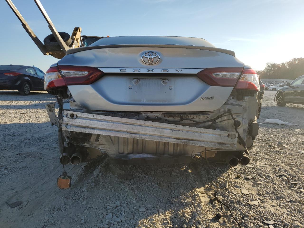 2018 TOYOTA CAMRY