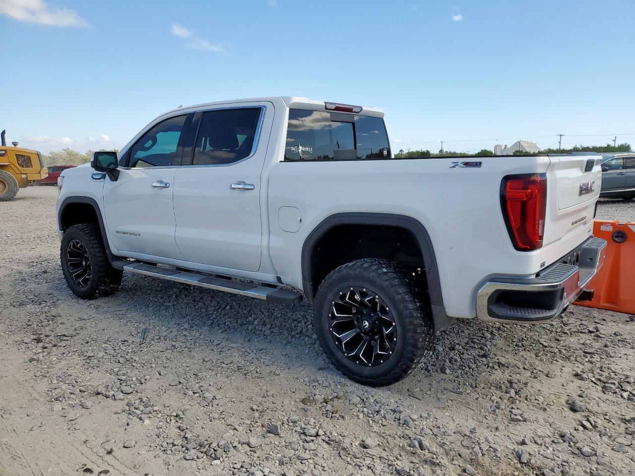 2019 GMC Sierra