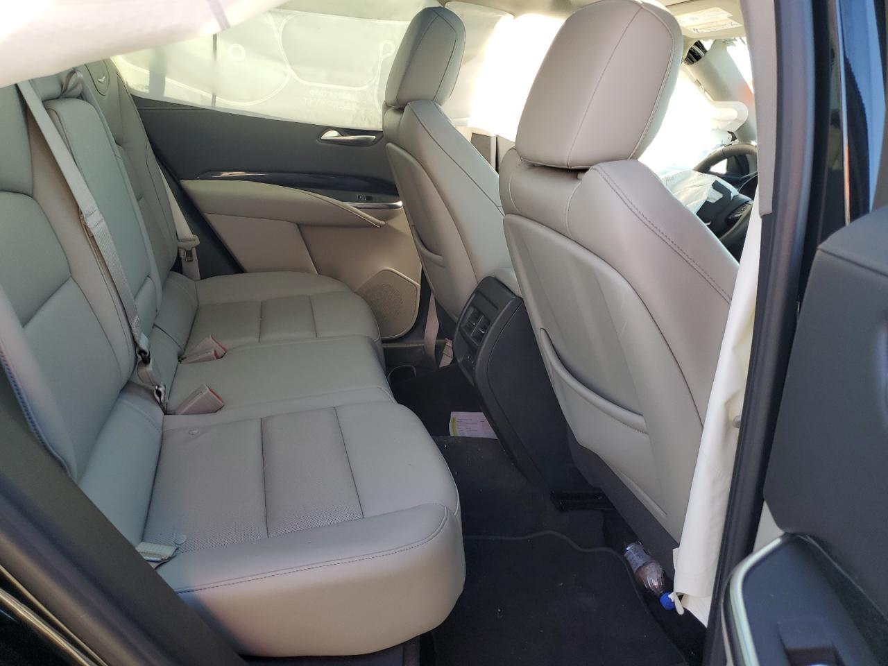 2023 CADILLAC XT4