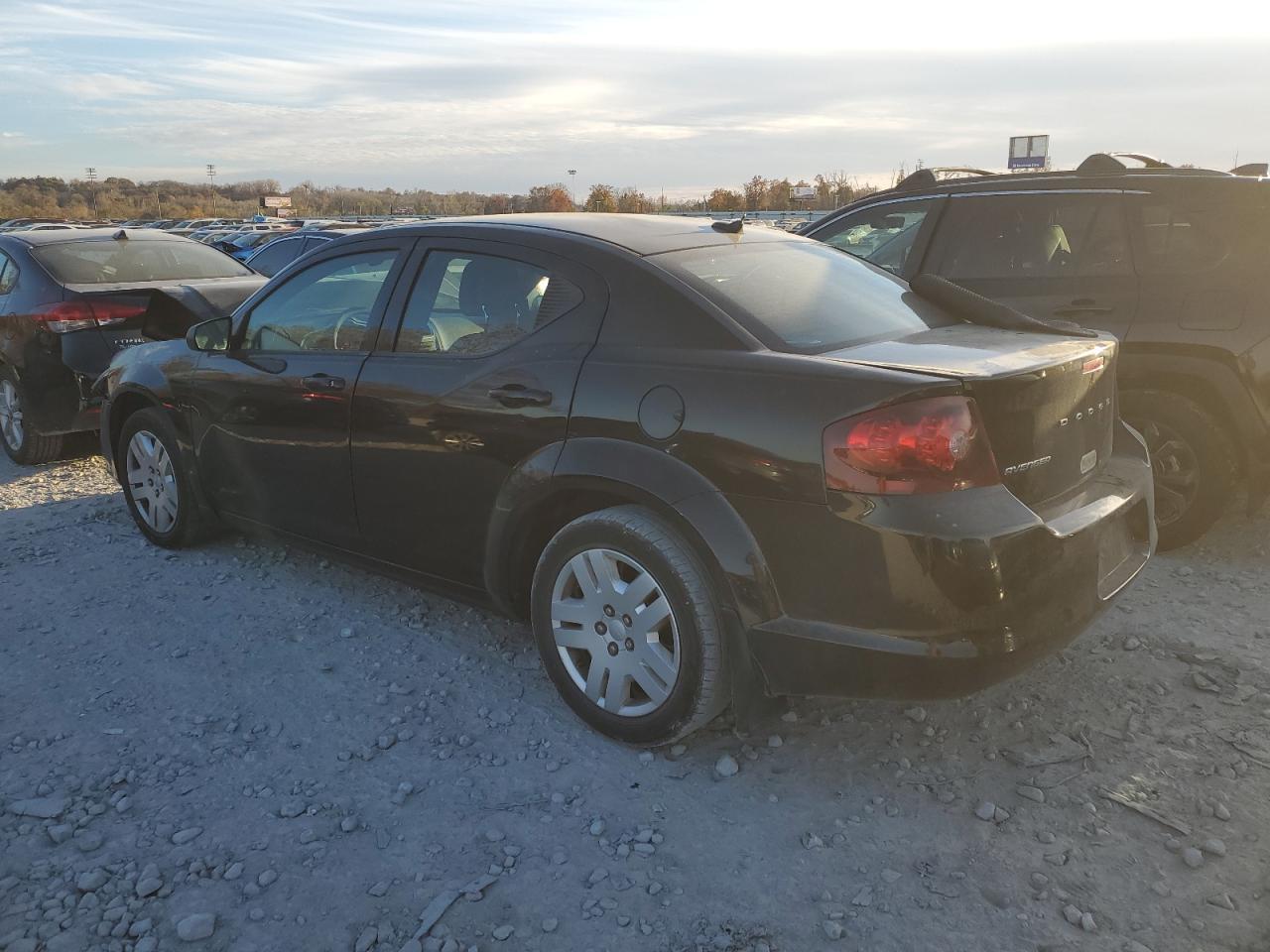 2014 DODGE Avenger