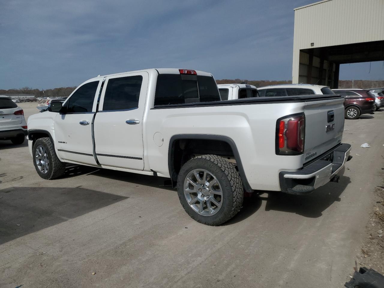 2017 GMC Sierra