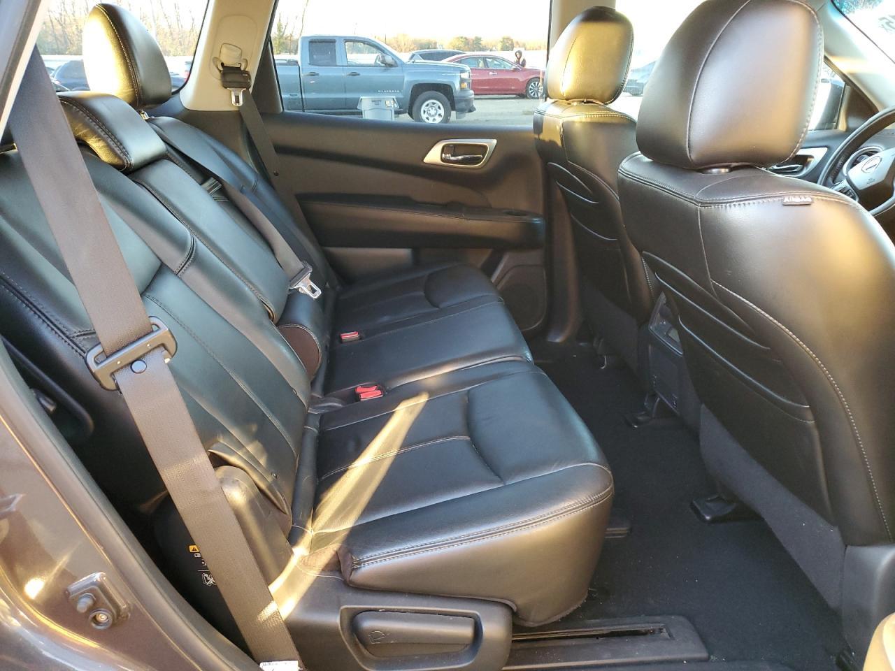 2013 NISSAN PATHFINDER