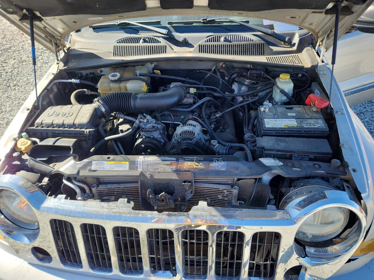 2005 JEEP Liberty