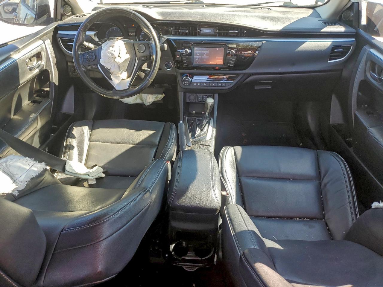 2015 TOYOTA COROLLA