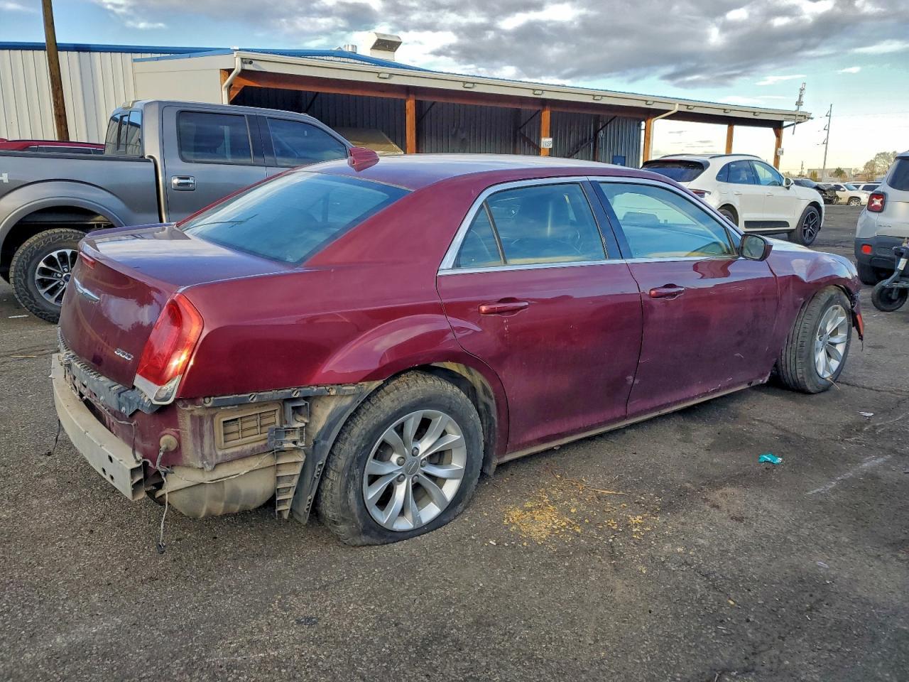 2016 CHRYSLER 300