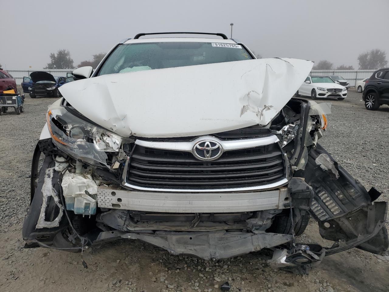 2015 TOYOTA HIGHLANDER