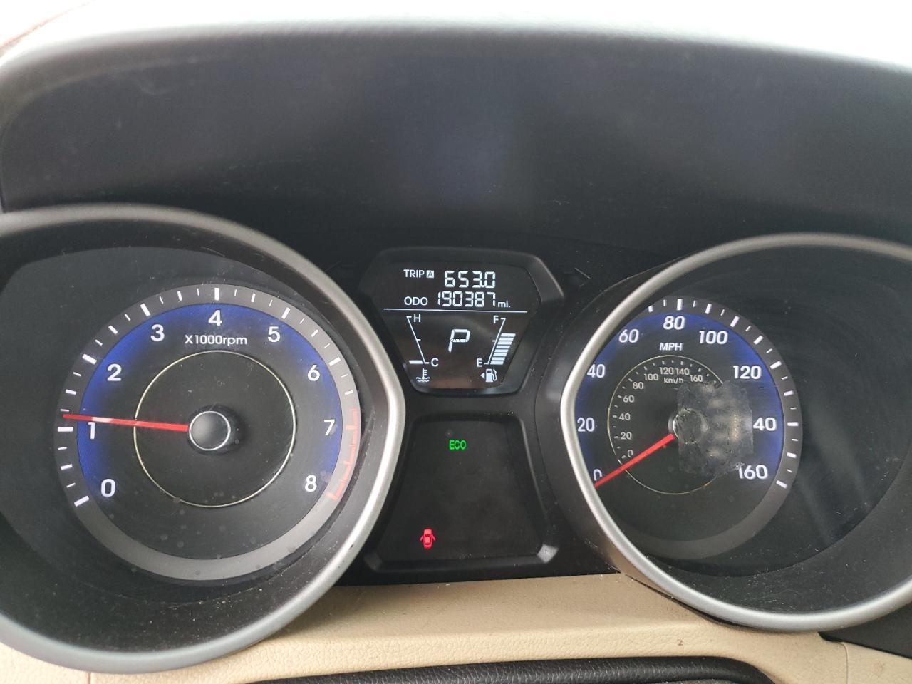 2012 HYUNDAI ELANTRA