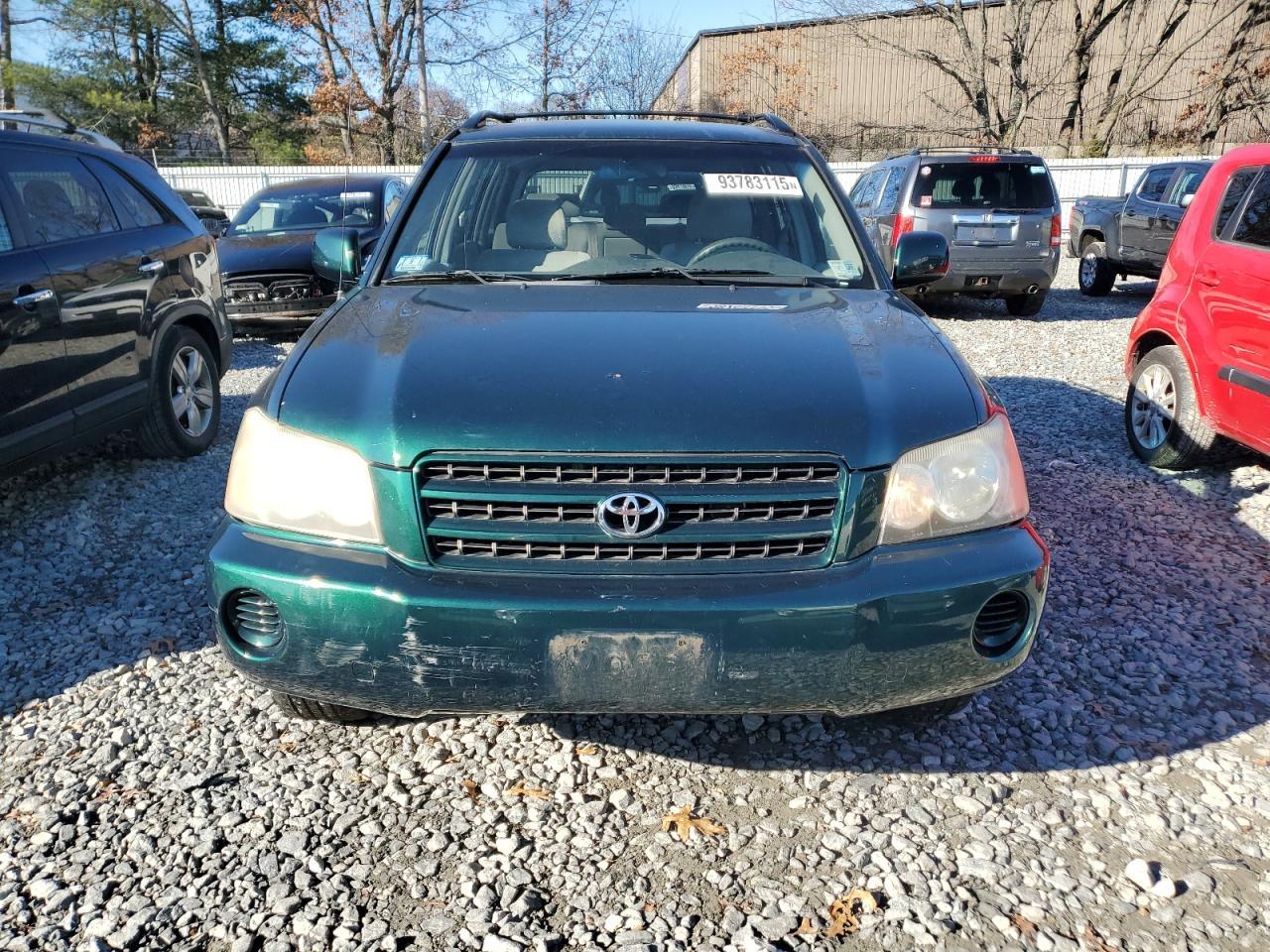 2003 TOYOTA HIGHLANDER