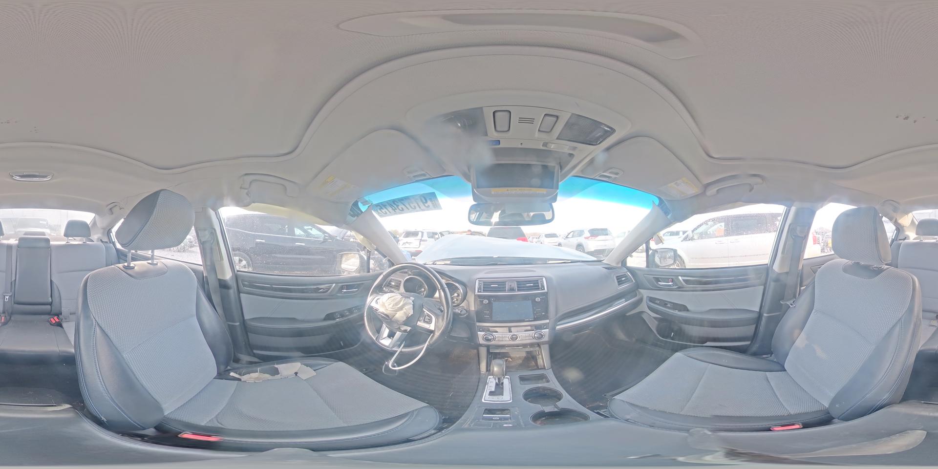 2017 SUBARU Legacy
