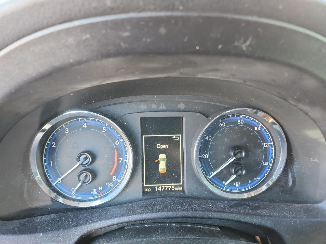 2017 TOYOTA COROLLA