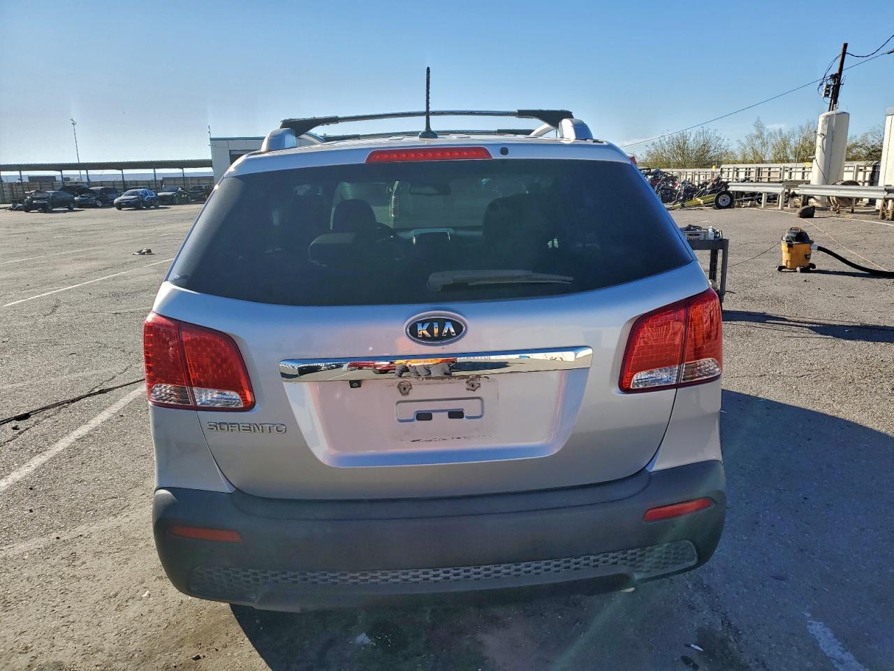 2013 KIA SORENTO
