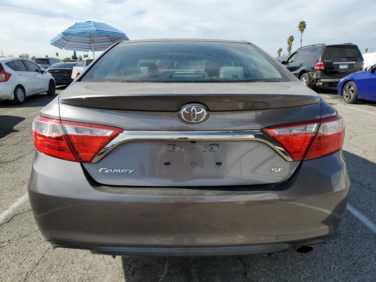 2017 TOYOTA CAMRY