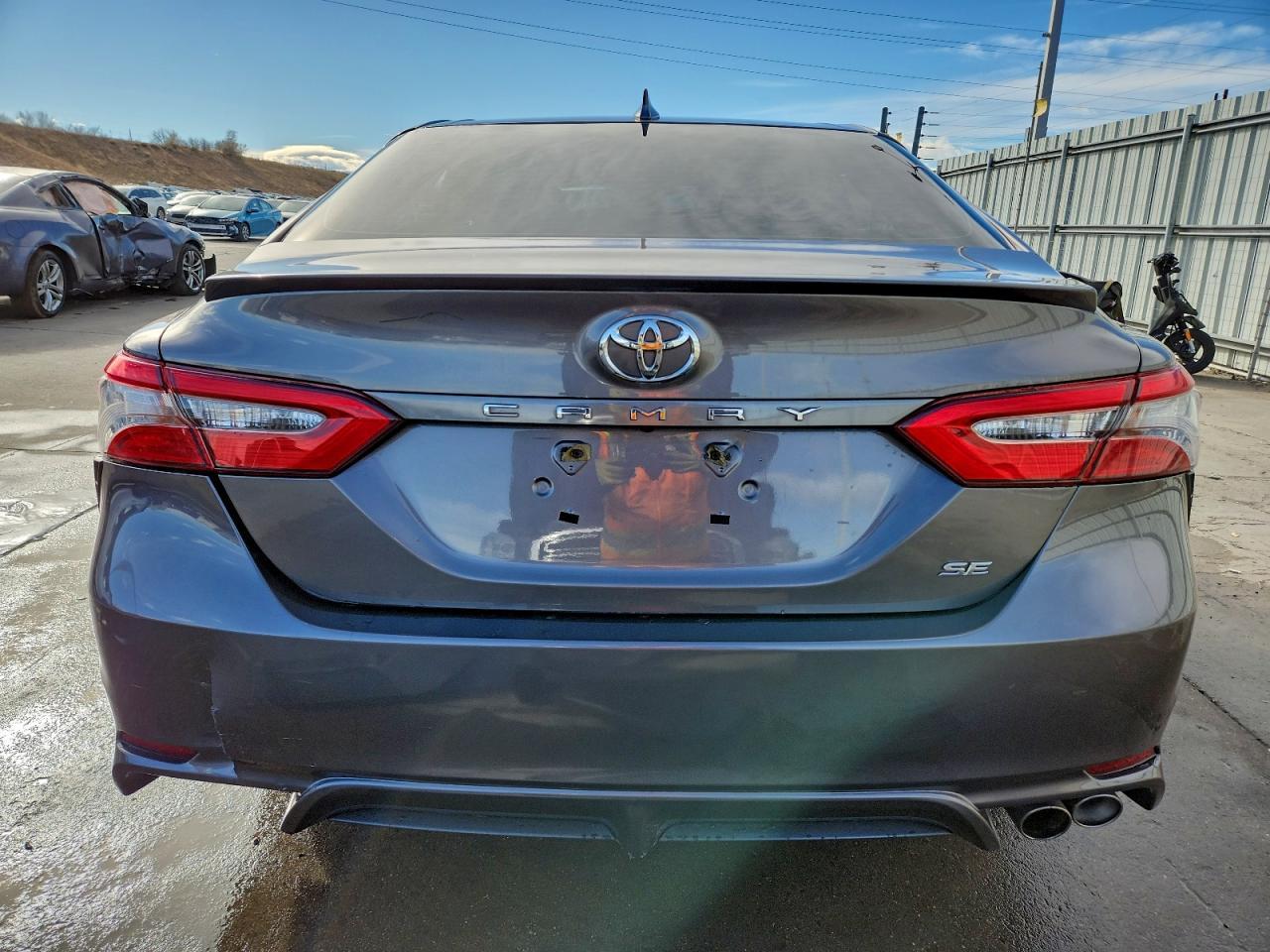 2019 TOYOTA CAMRY