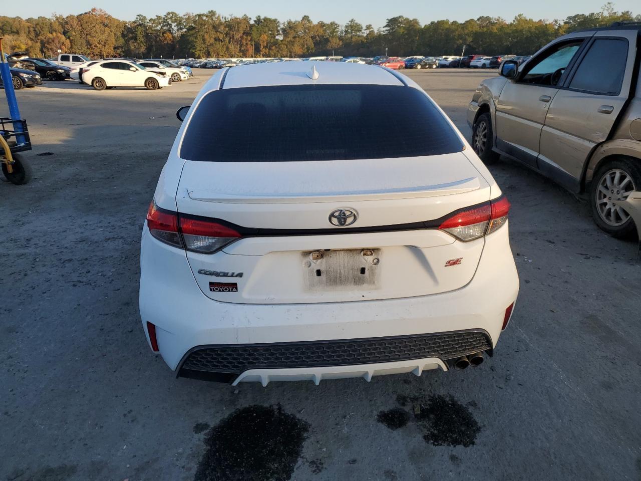2021 TOYOTA COROLLA