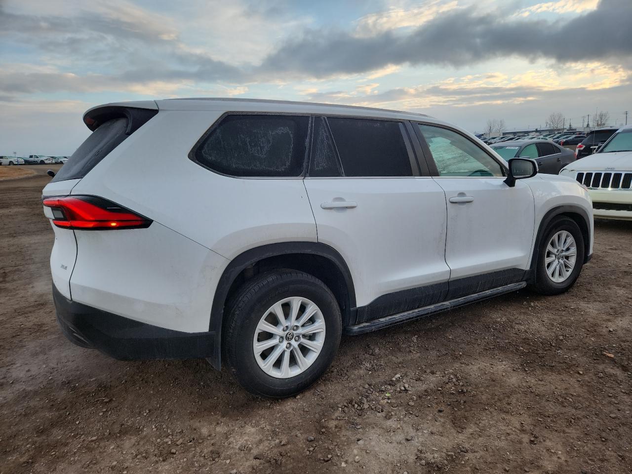 2024 TOYOTA HIGHLANDER