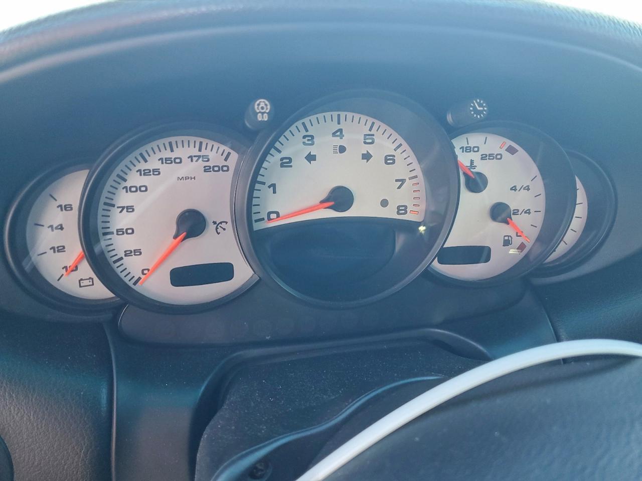 2002 PORSCHE 911